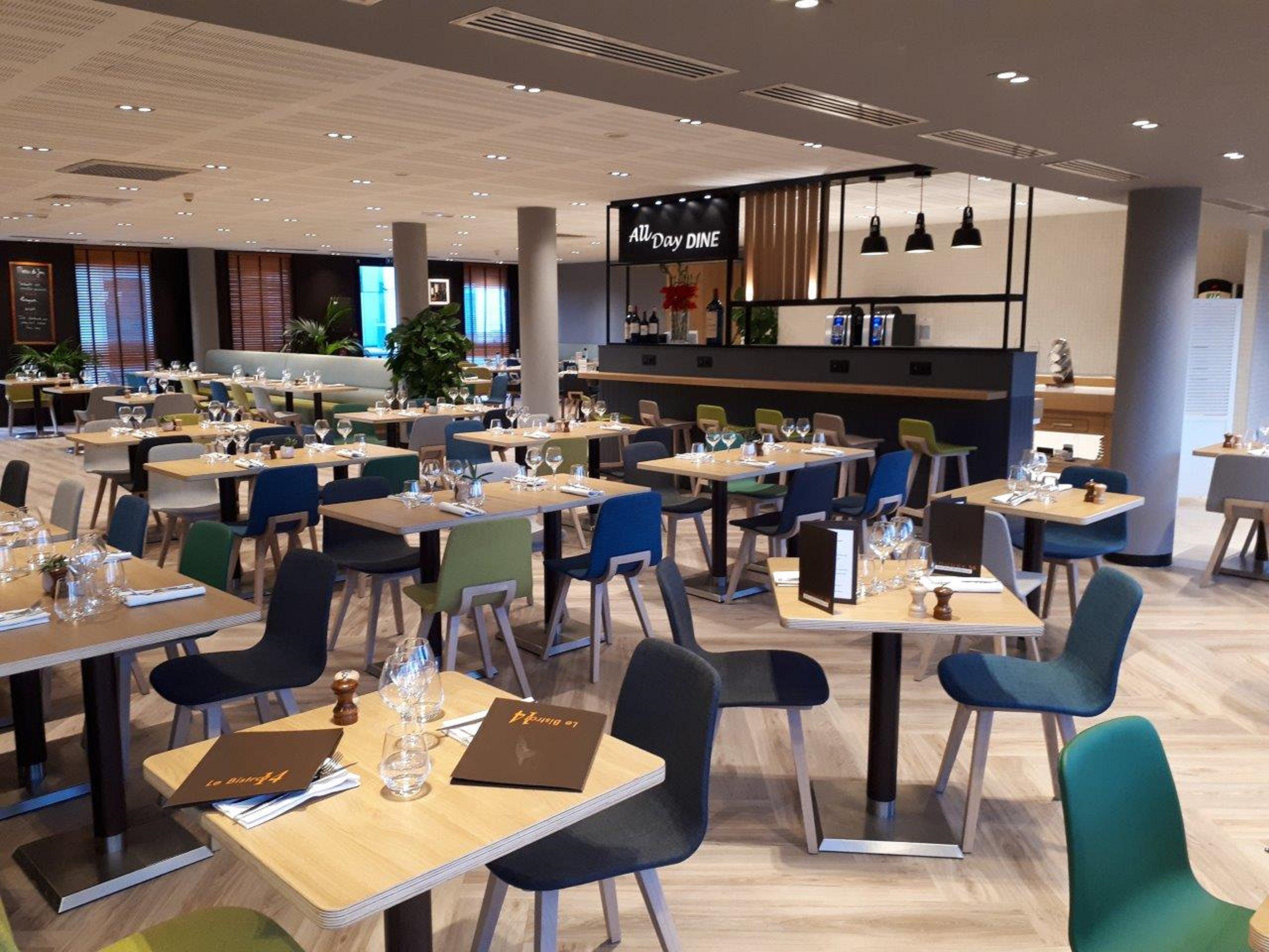 Holiday Inn Bordeaux Sud - Pessac By Ihg Exterior photo